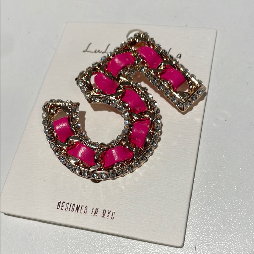 Lulu  Pink and bling  Brooch